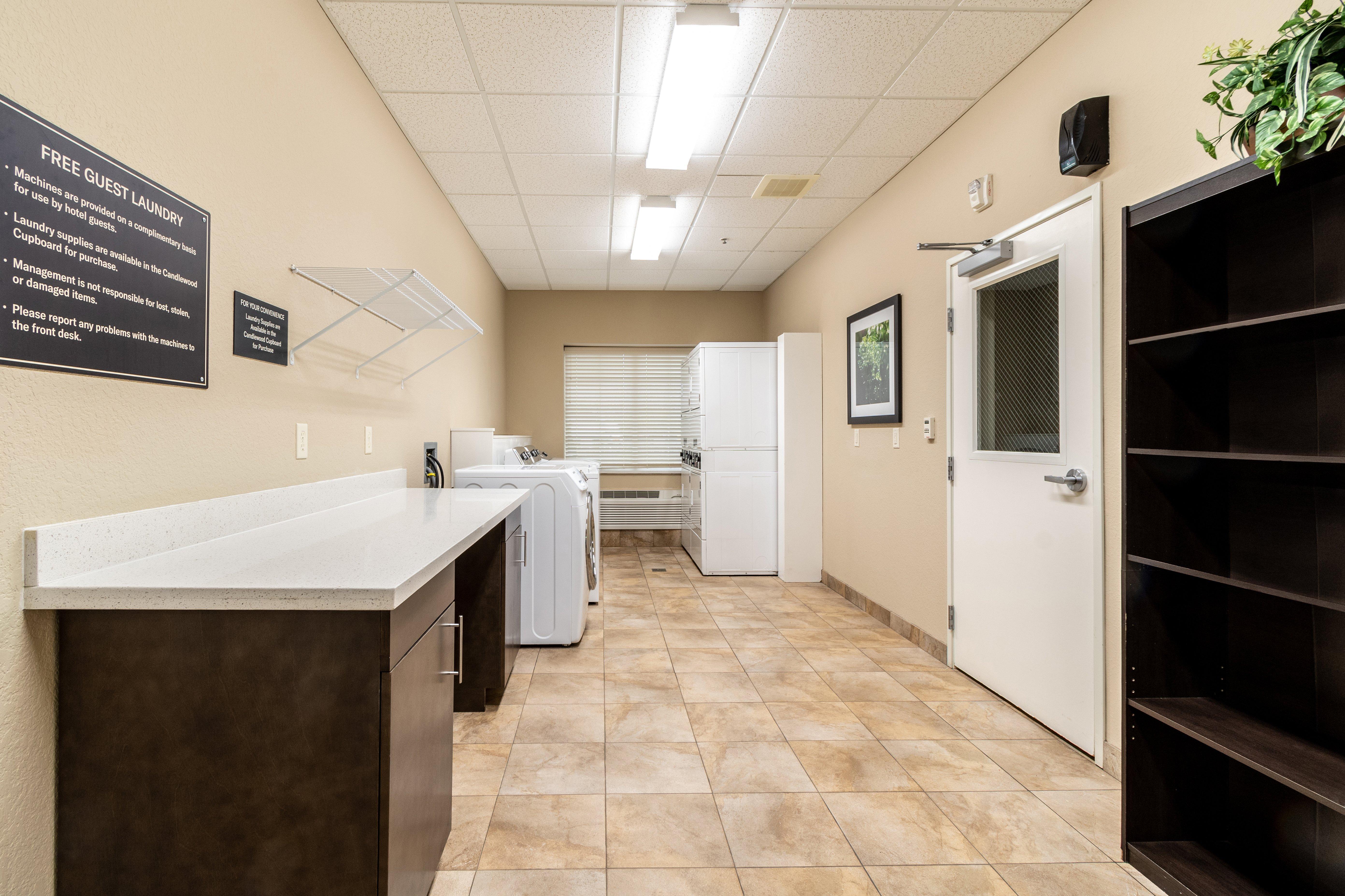 Candlewood Suites Portland Airport By Ihg Exterior foto