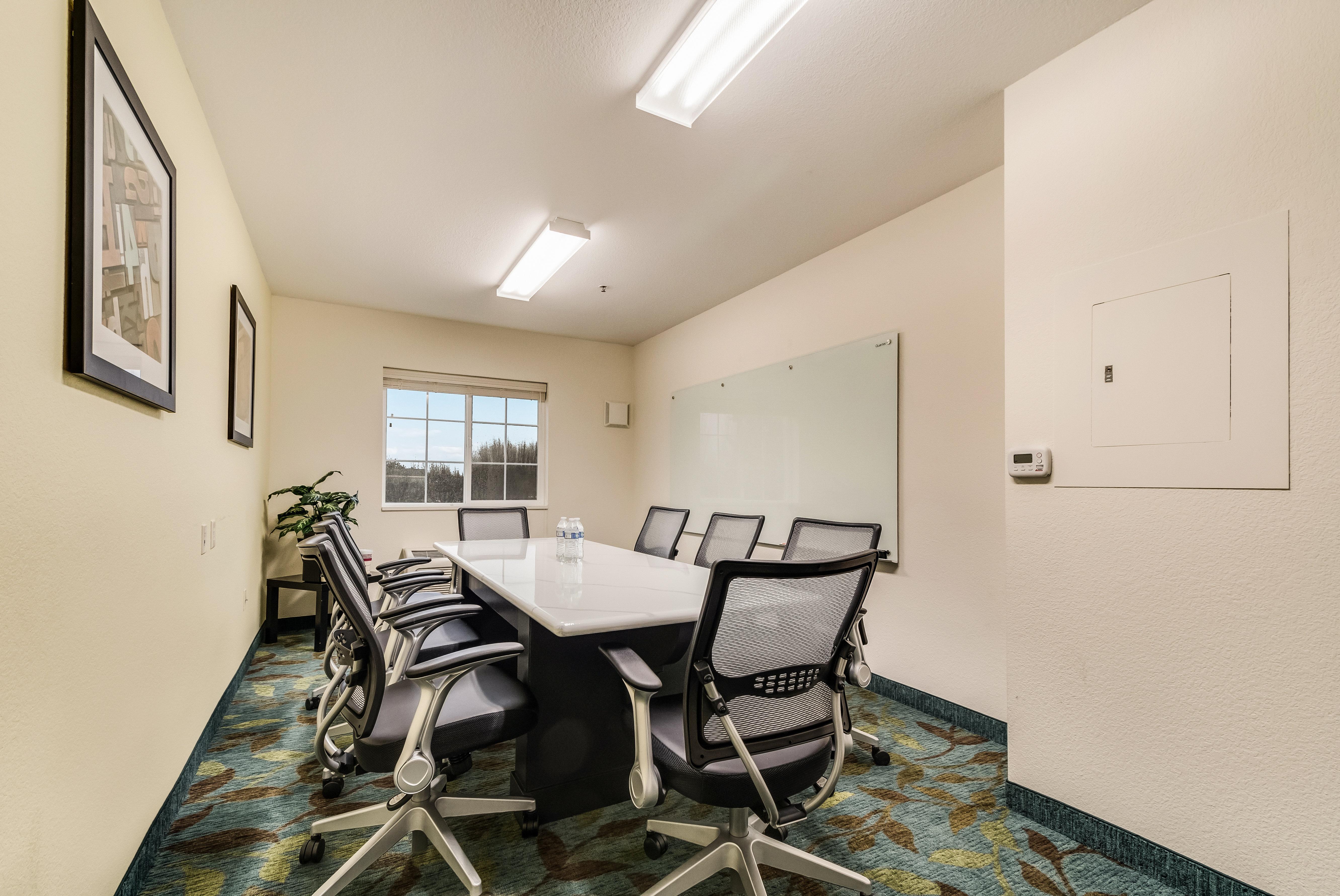 Candlewood Suites Portland Airport By Ihg Exterior foto