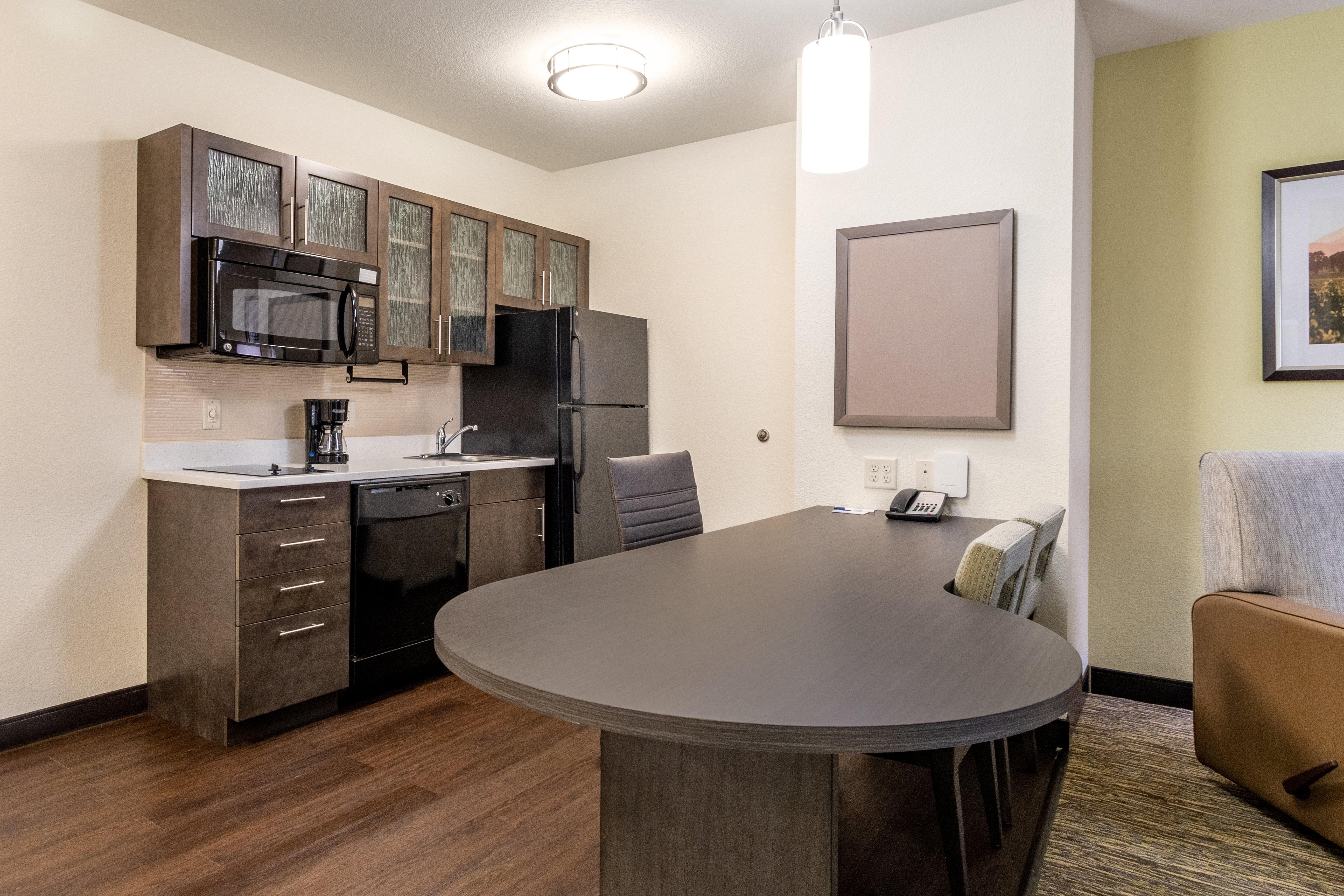 Candlewood Suites Portland Airport By Ihg Exterior foto